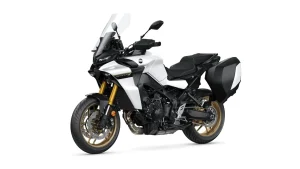 2024-Yamaha-MT09TRGT-EU-Pure_White-Studio-005-03