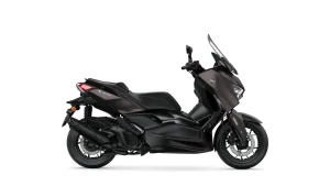 2024-Yamaha-XMAX125ASP-EU-Dark_Magma-Studio-002-03