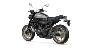 yamaha-xsr700-legacy_trasera
