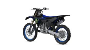 yz250-monster-energy-yamaha-racing-edition-2023_trasera