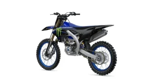 yz450f-monster-energy-yamaha-racing-edition-2023_trasera