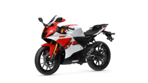 imgi_76_2026-Yamaha-YZF-R125A-EU-Anniversary_White-Studio-007-03